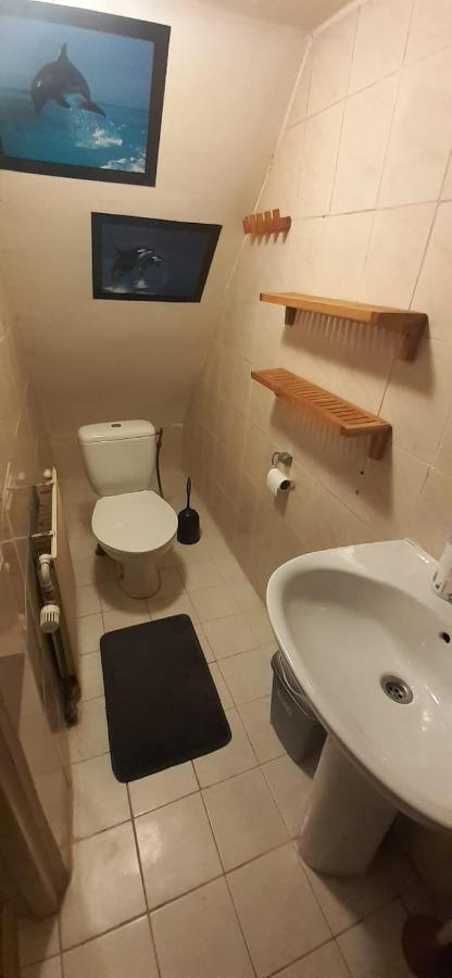 Iru, Not For Parties, Not A Hotel, Room With No Kitchen Amsterdam Luaran gambar